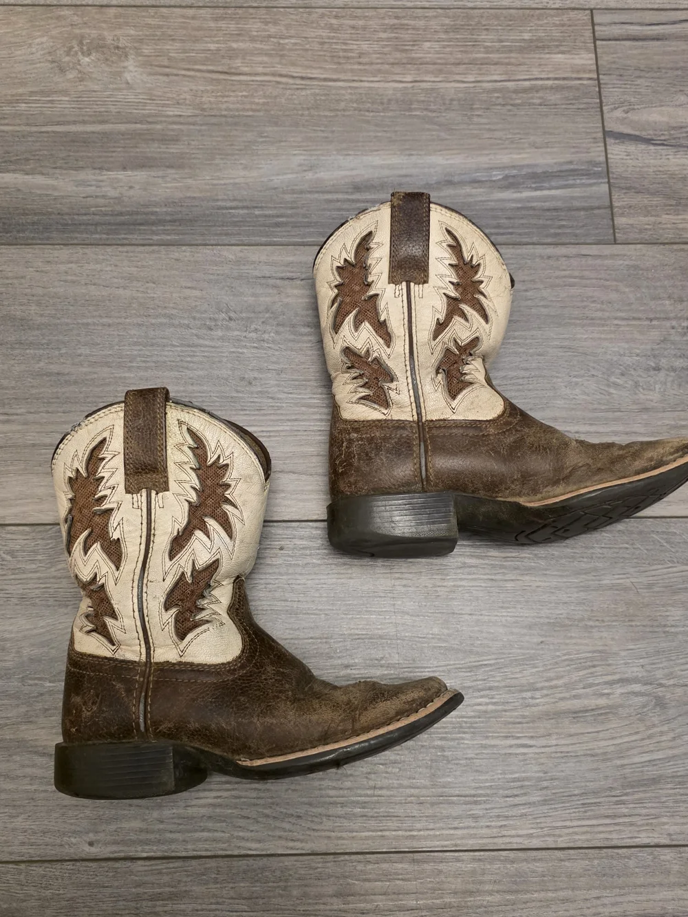 Ariat Kids VentTEK Western Cowboy Boots - Size 11 Youth (Style 10031490)